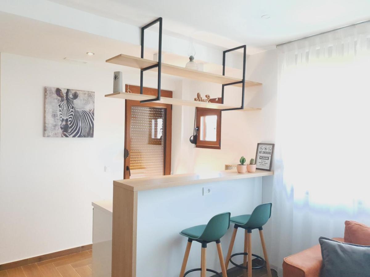 Lacasa Apartments & Restaurant Ulcinj Exterior photo