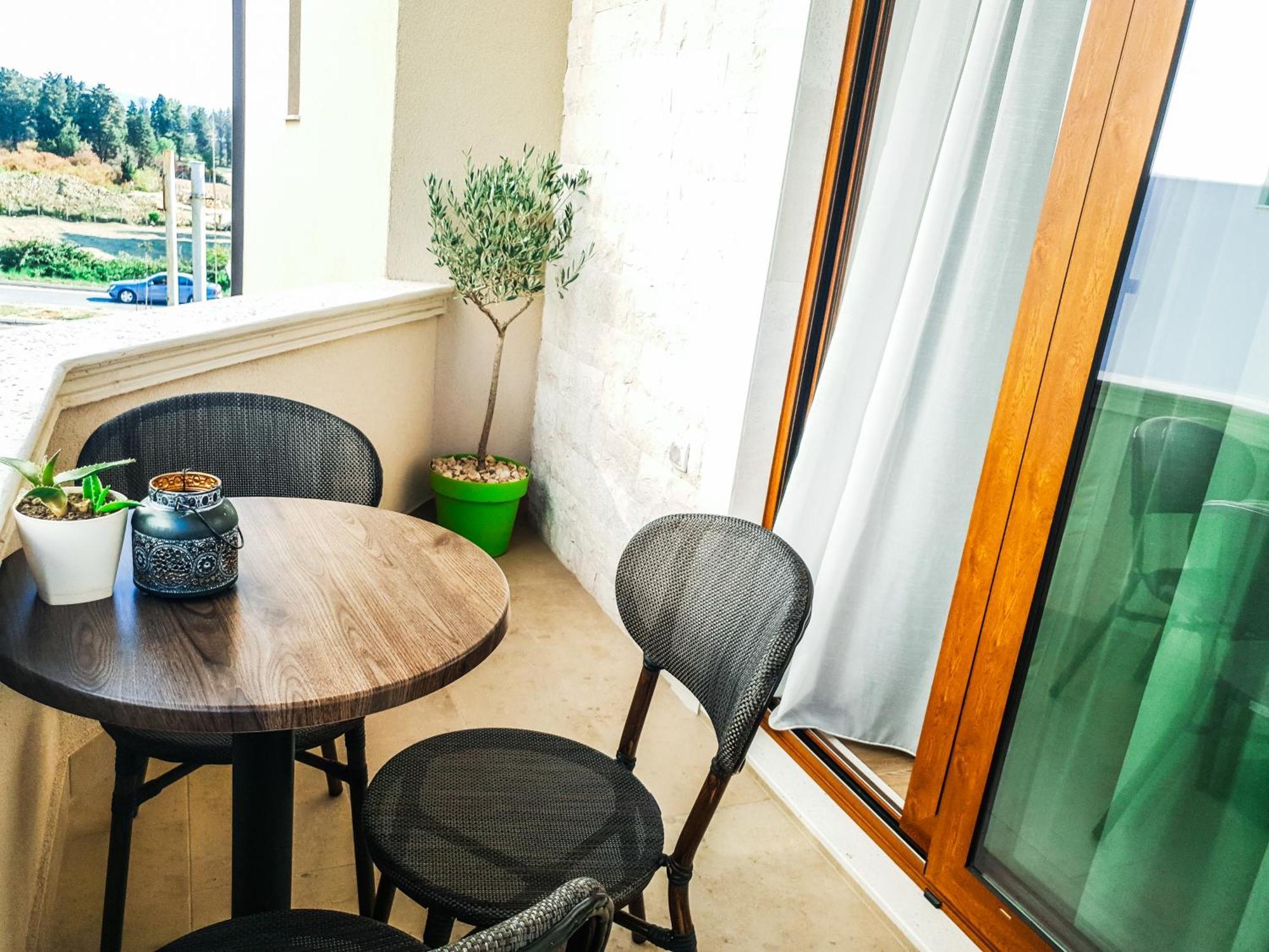 Lacasa Apartments & Restaurant Ulcinj Room photo